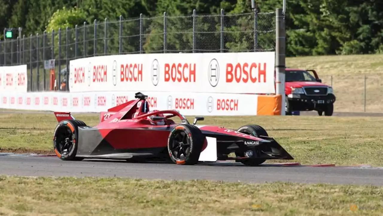 Dennis takes Formula E lead despite being pipped in Portland