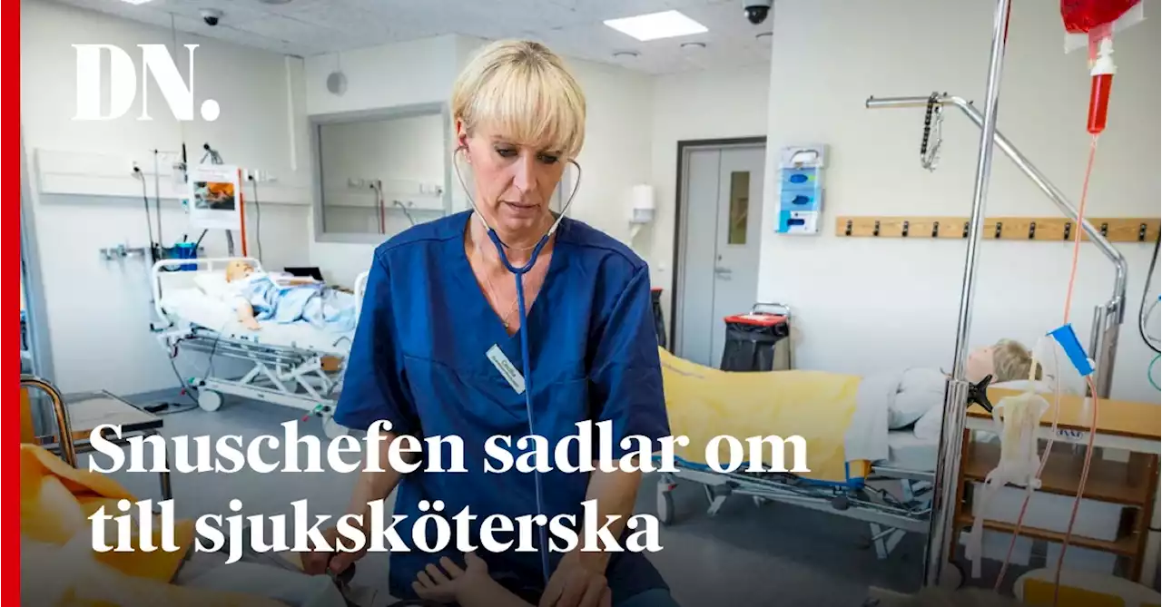 Snuschefen sadlar om till sjuksköterska