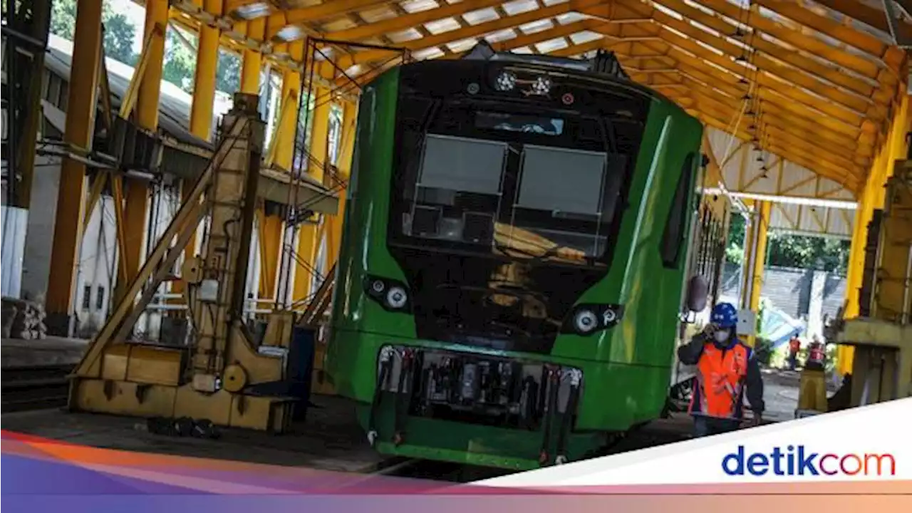 Nyambung KA Feeder, Naik Kereta Cepat ke Bandung Hanya 45 Menit