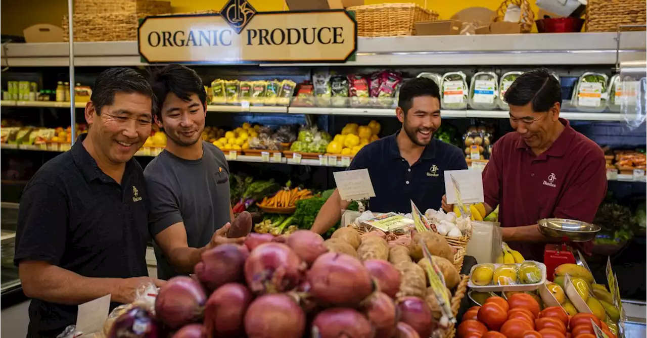 How a Family Fruit Stand Became Northern California’s Best-Kept Pie Secret