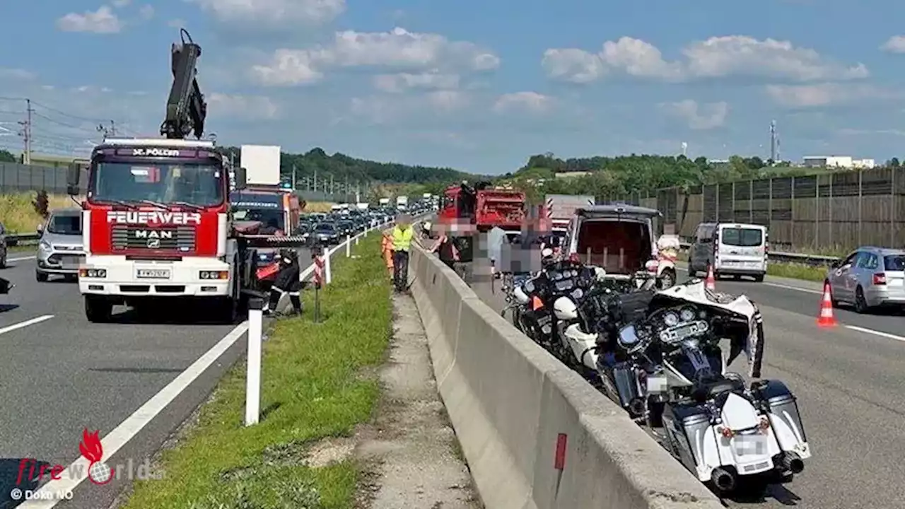 Nö: Motorradfahrer nach Kollision mit Leitplanke auf A 1 von Auto überrollt und tödlich verletzt