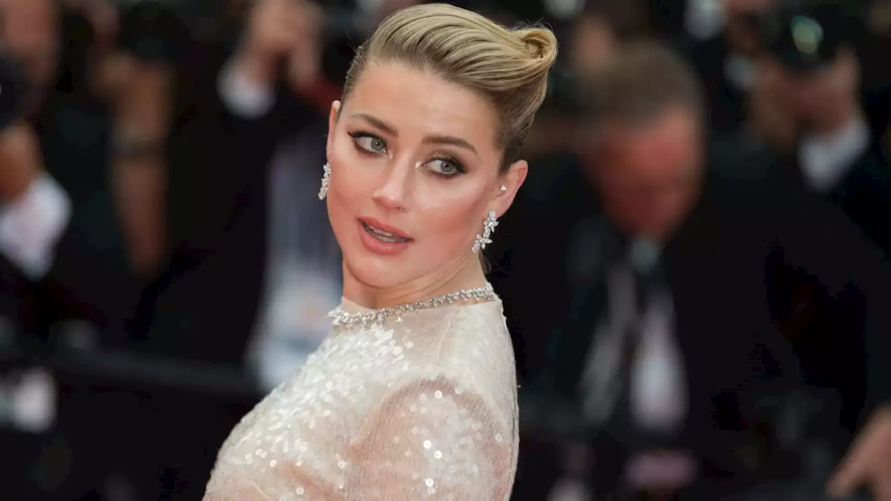 Amber Heard fait sa première apparition en public au Festival de Taormina