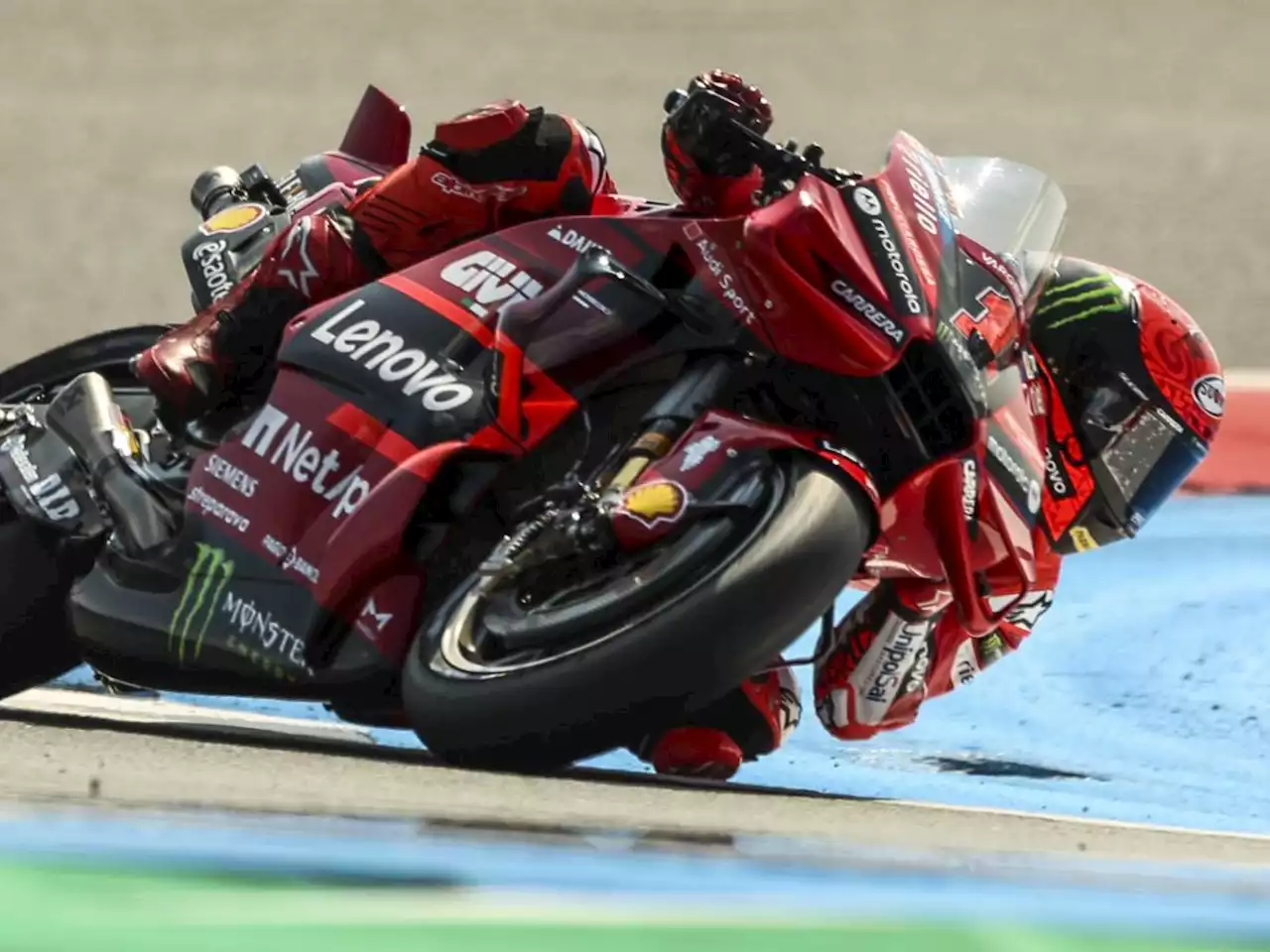 MotoGP Assen, Bagnaia e la Ducati festeggiano ancora