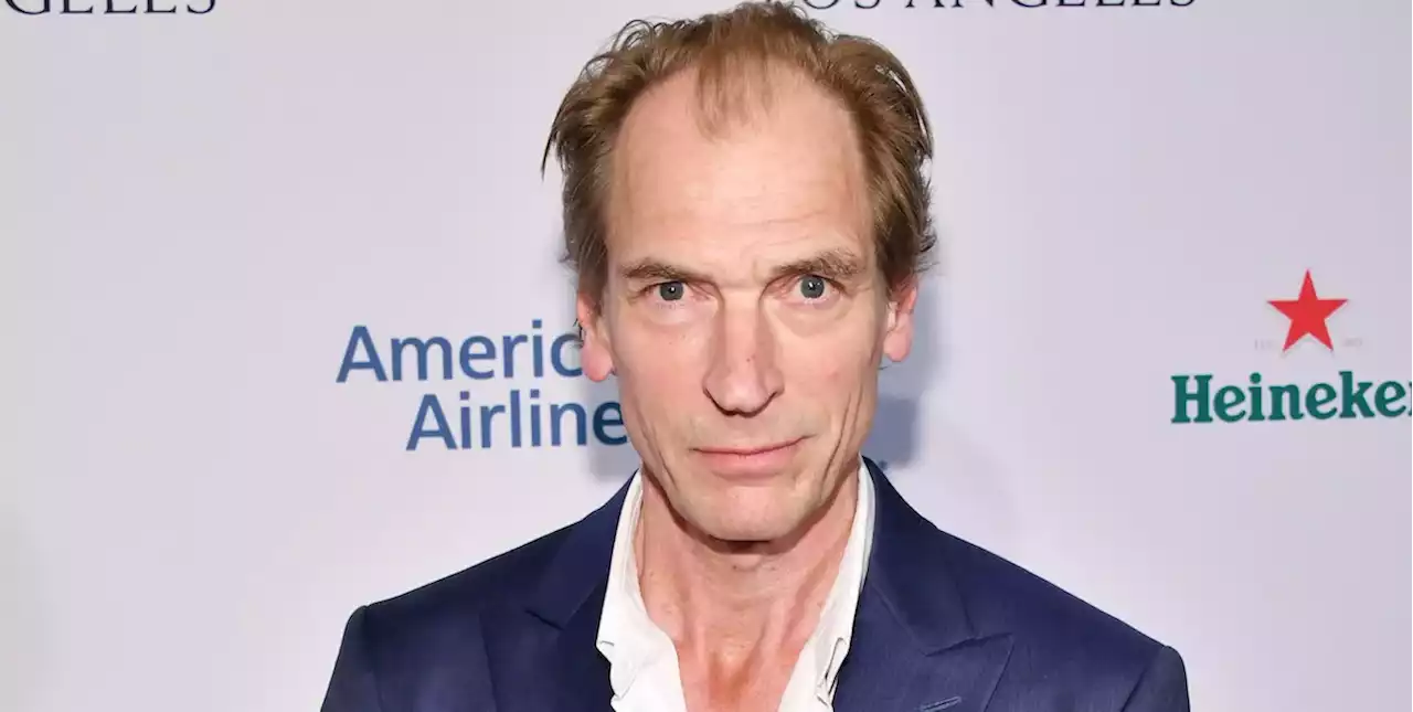 In California sono stati trovati resti umani nella zona dove a gennaio era scomparso l'attore britannico Julian Sands - Il Post