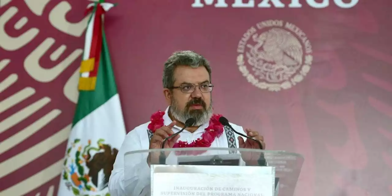 Jorge Nuño celebra generación de empleos con entrega de nuevo camino rural en Oaxaca