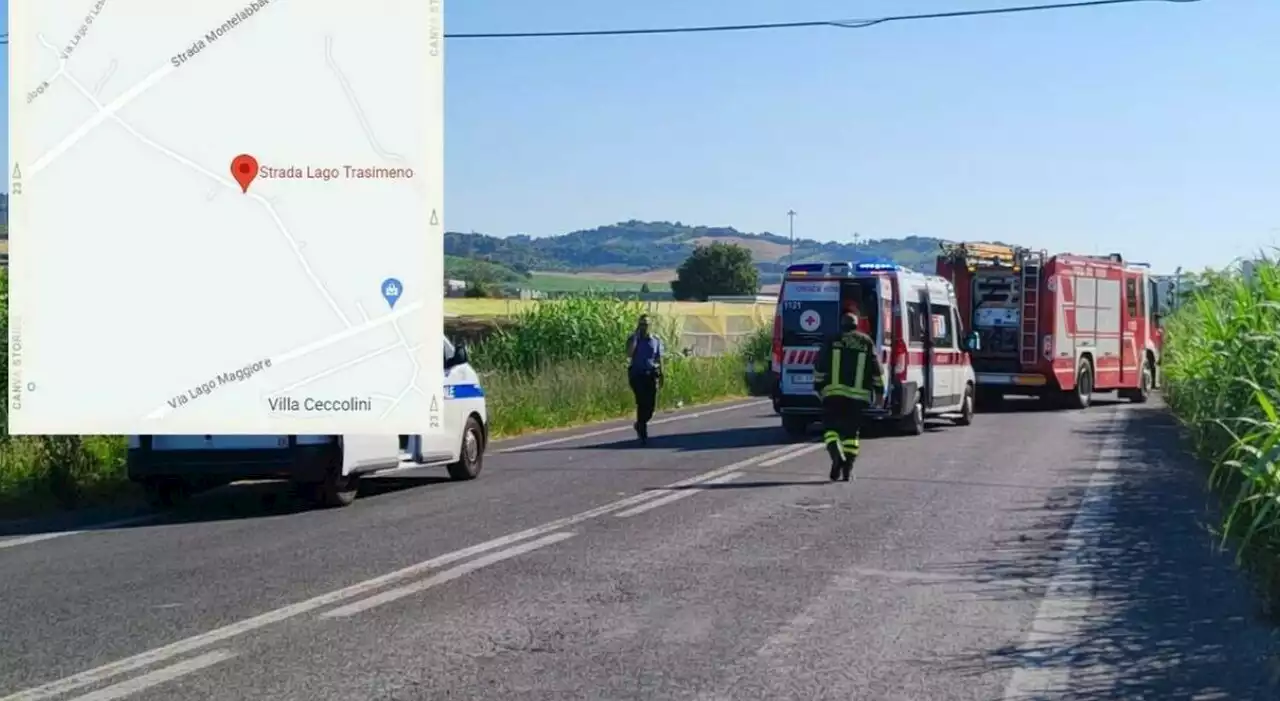 Incidente a Pesaro, morti un ragazzo e una ragazza: «Lo schianto causato da un'auto in fuga dai carabinieri»