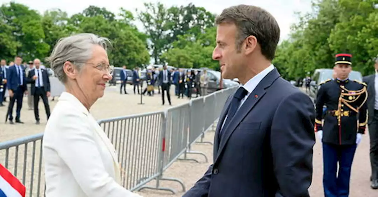 Pourquoi Élisabeth Borne a tort de s’accrocher