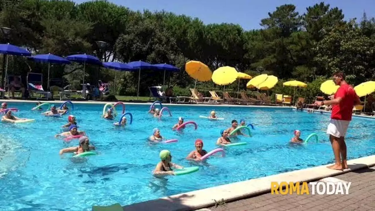 Piscine comunali all’aperto, gratis per gli over 70: il Campidoglio apre le prenotazioni