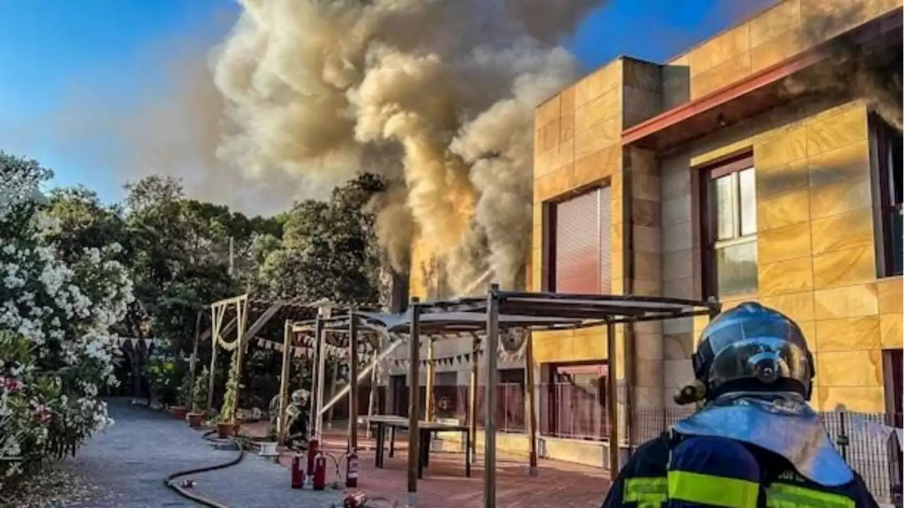 Madrid | Una fallecida y 10 intoxicados leves en un incendio en una residencia de Torrelodones