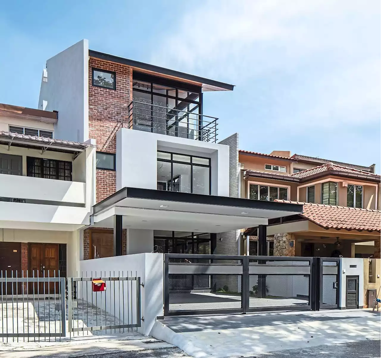 Malaysian terrace house turned into 3-storey space that embraces nature