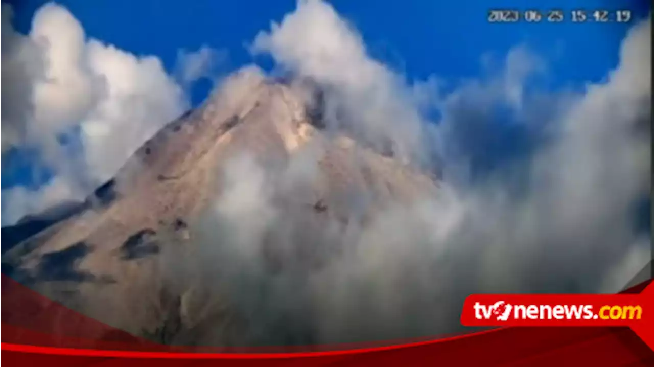 Gunung Merapi Luncurkan 7 Kali Guguran Lava Pijar, Jarak Luncur Maksimal 1,8 Kilometer