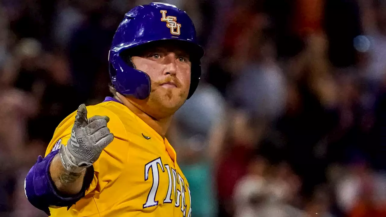 Cade Beloso's 11th inning home run gives LSU thrilling win over Florida in Game 1 of MCWS