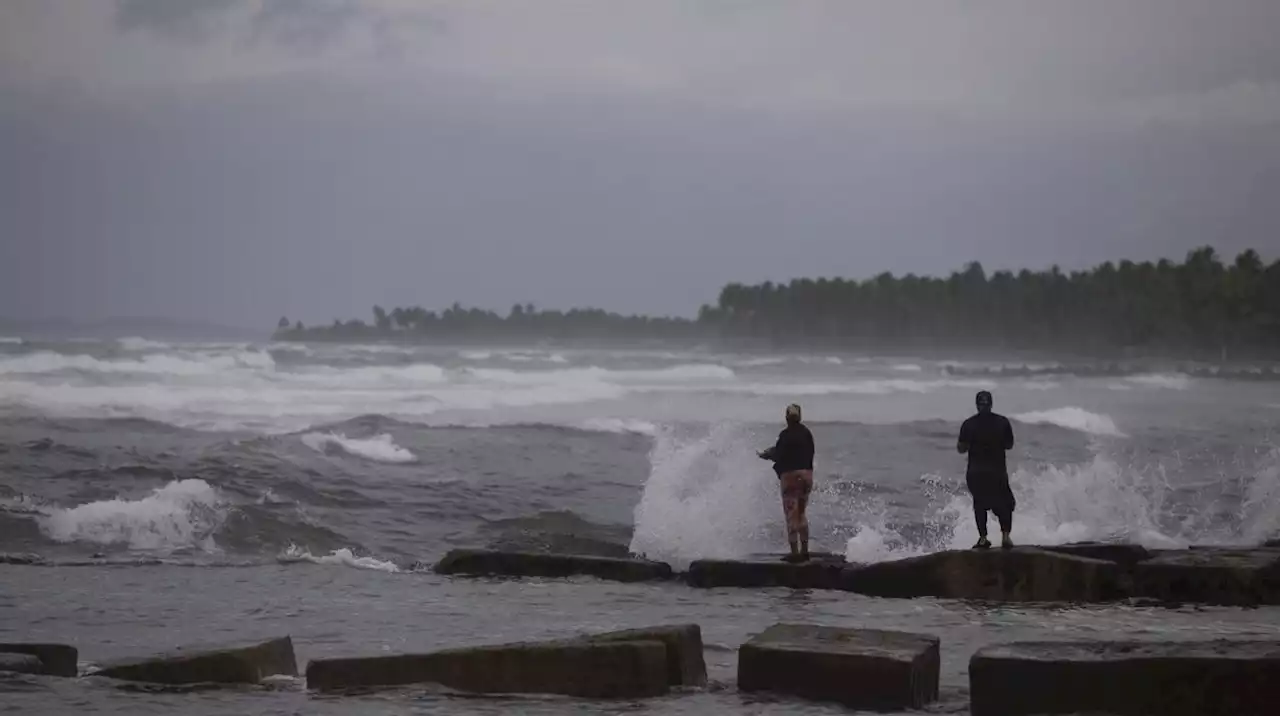 Se disipó ‘Bret’ pero se pronostican lluvias aisladas, aumento del oleaje y vientos