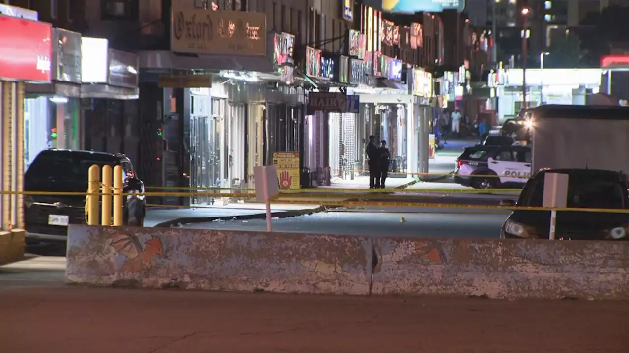 Male fatally stabbed during reported fight in Scarborough plaza