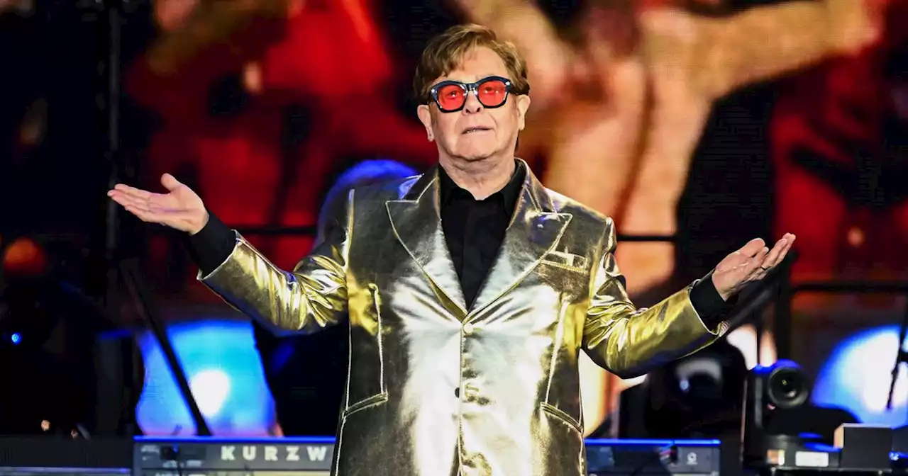 Glastonbury fans 'sobbing' after Elton John's four word message