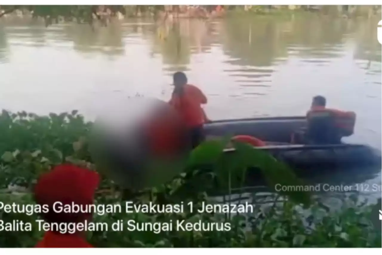 Ditinggal Beli Bakso, 2 Balita Tenggelam di Sungai Rolak Surabaya