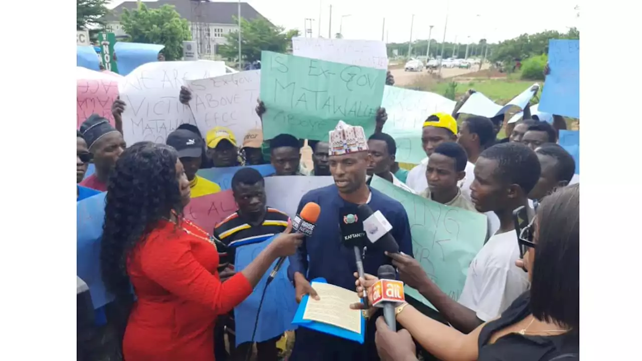 Protesters Storm EFCC, Demand Probe, Arrest Of Ex-Zamfara Gov Matawalle