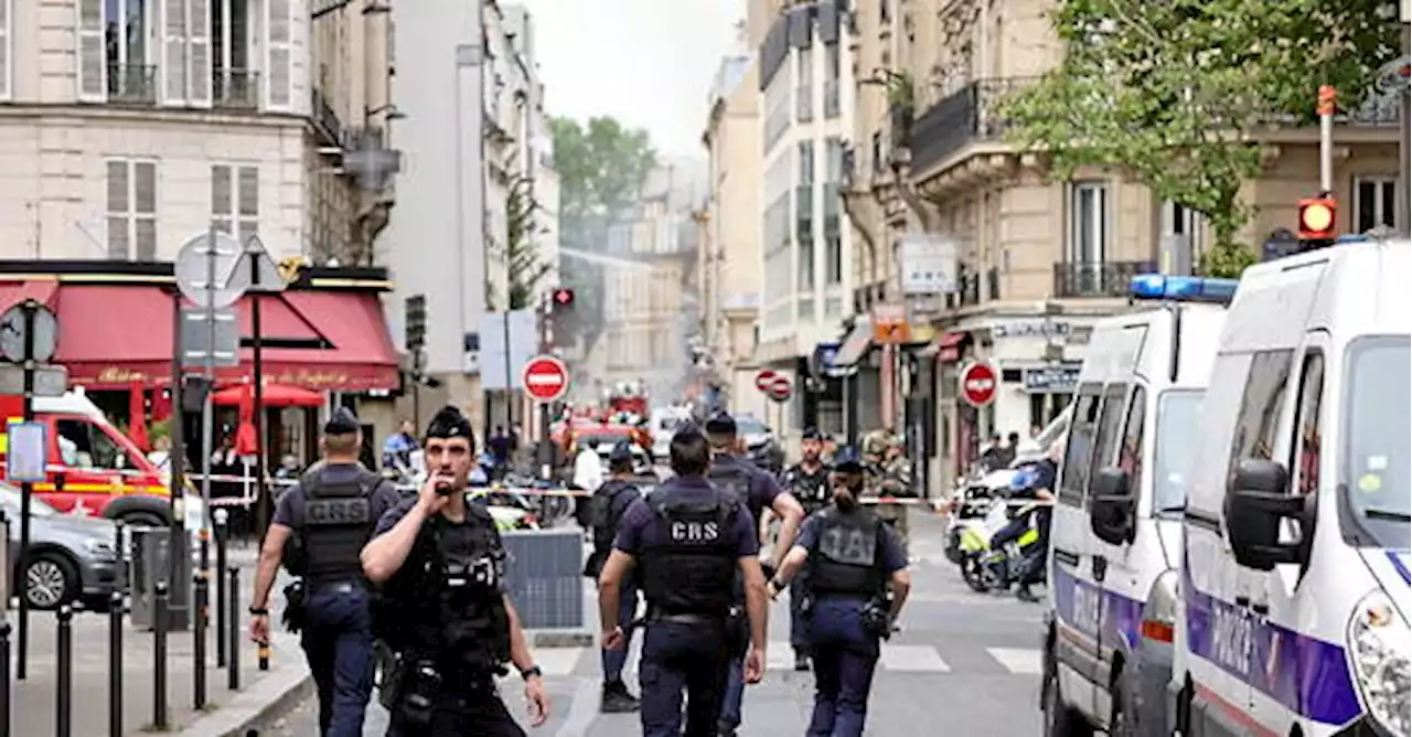 Explosion à Paris : les recherches ont repris, une personne toujours portée disparue