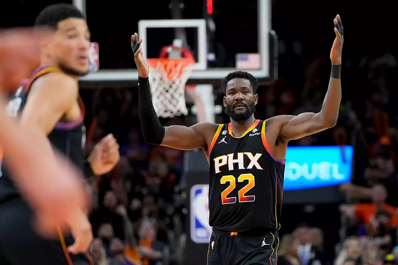 Deandre Ayton remains Suns’ constant through offseason changes