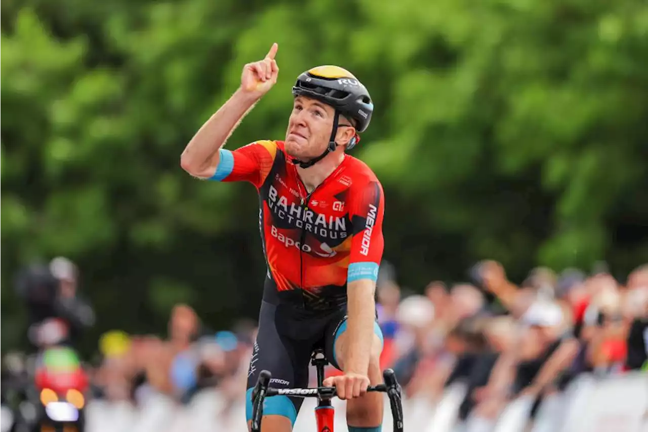 Fred Wright takes emotional victory at British national road race championships, as Pfeiffer Georgi reclaims title with powerful late attack