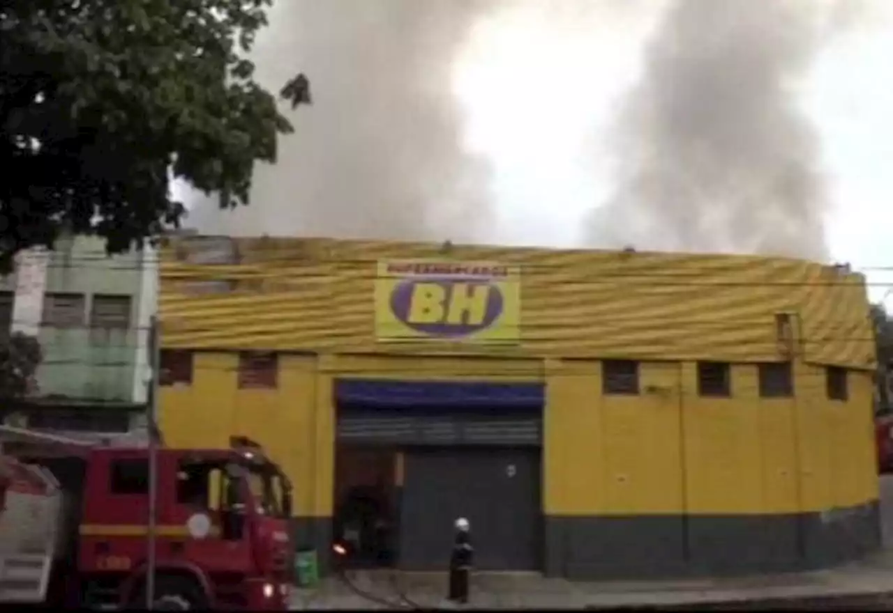 Fogo destrói supermercado de Belo Horizonte - SBT News