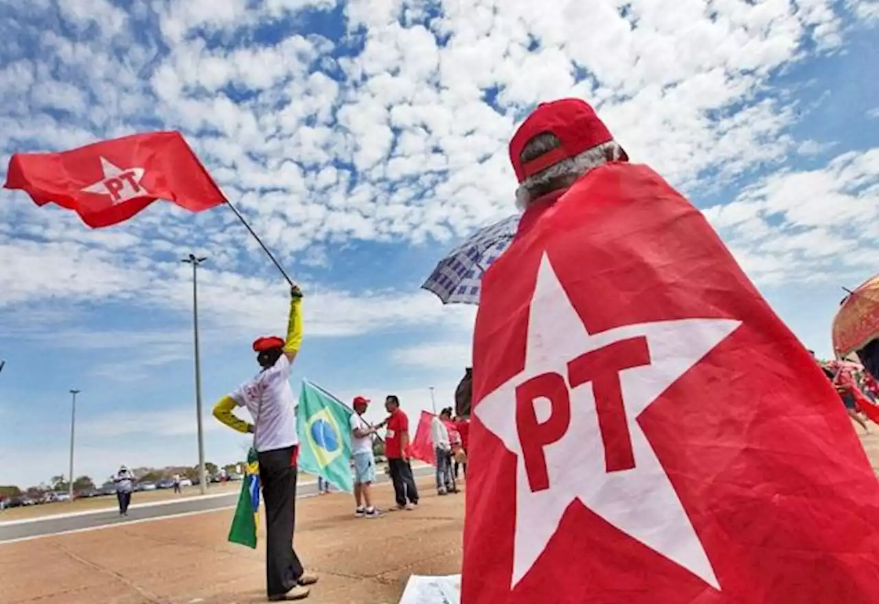 PT começa preparação para eleições de 24 e mira aumentar número de prefeitos - SBT News