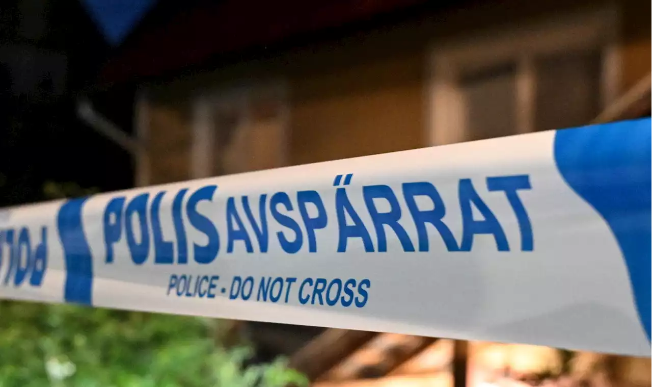 Skottskadad man funnen i villa i östra Malmö