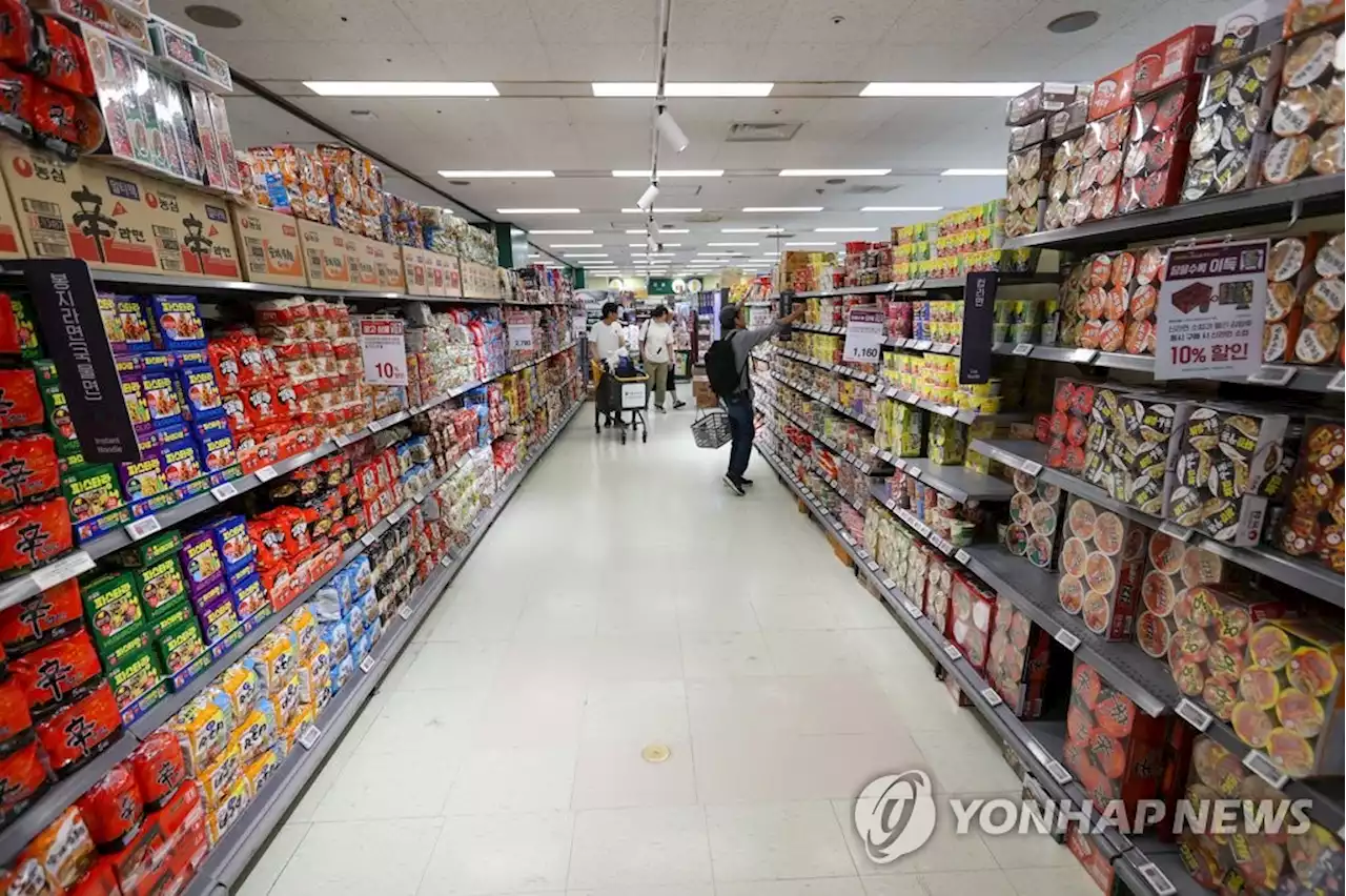 소득 3.4% 늘때 라면 물가 12.4% 상승…빵 14.3%·과자 13.1%↑ | 연합뉴스