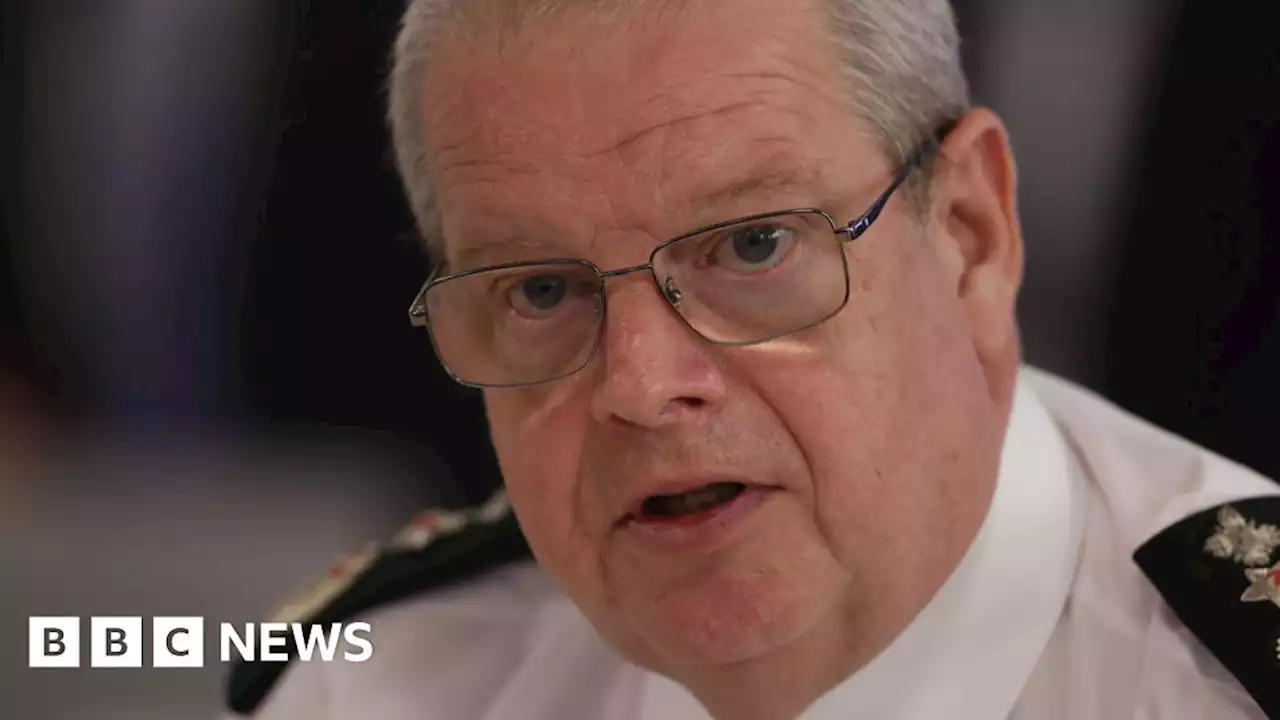 PSNI has 550 officers off sick each day, says Simon Byrne