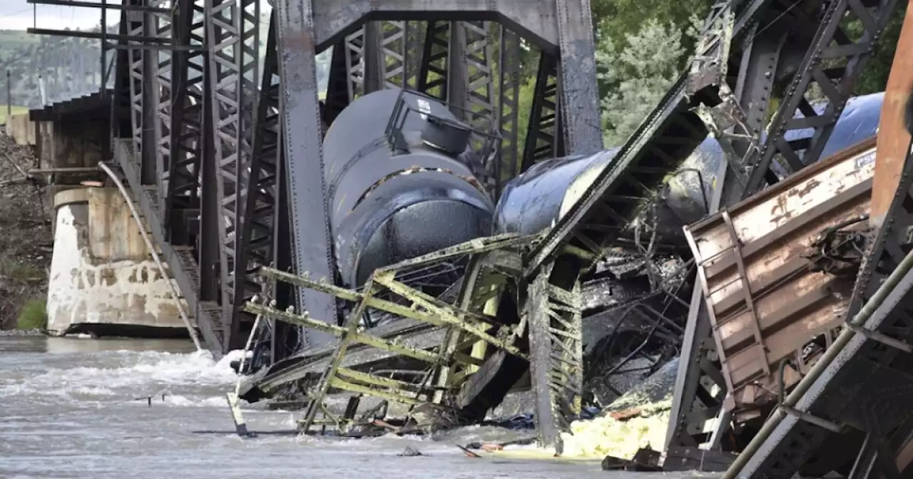 Cleanup begins after train derailment in Montana's Yellowstone River