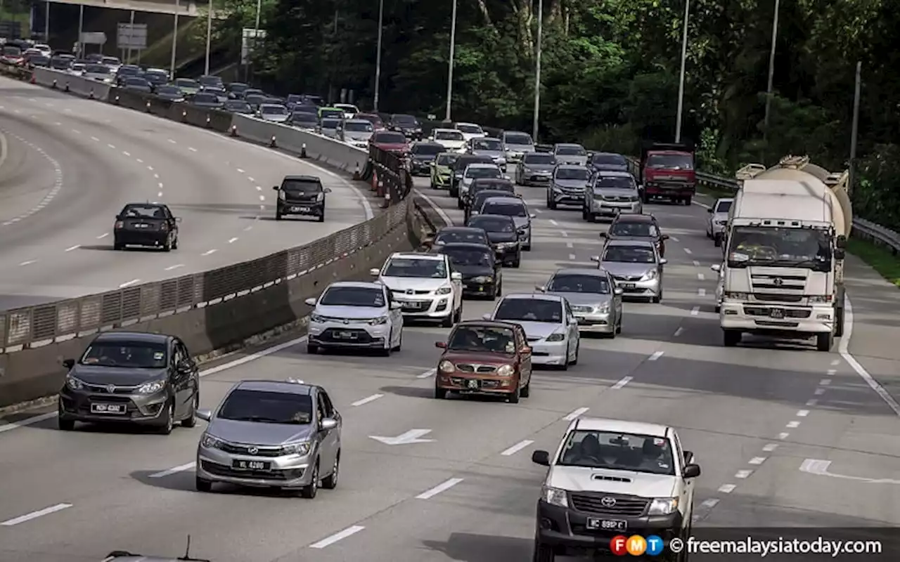 Aidiladha: Aliran trafik lebuh raya utama mula gerak perlahan