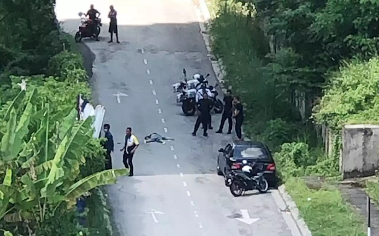 Mayat lelaki tertiarap ditemukan di jalan raya