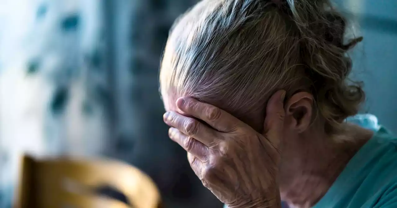 Seven early warning signs of dementia sufferers think are part of 'getting old'