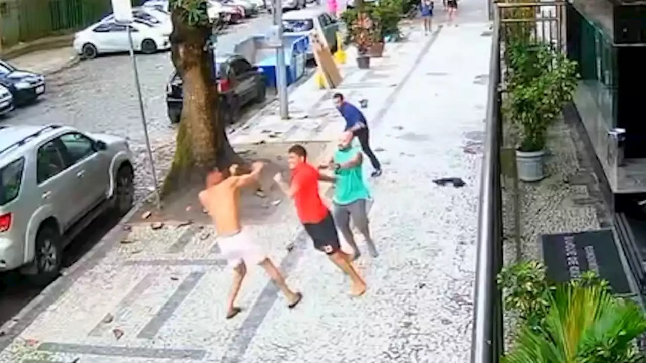 Polícia prende suspeito de tentar matar atleta que iria urinar na rua em Copacabana; vídeo mostra crime