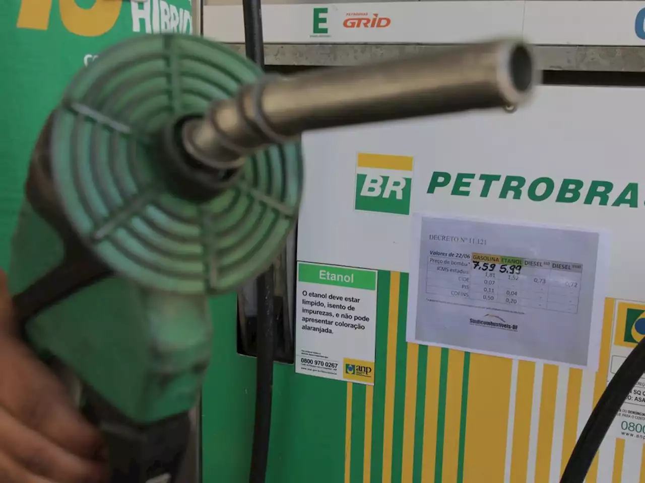 Impostos: gasolina pode ficar mais cara a partir de quinta