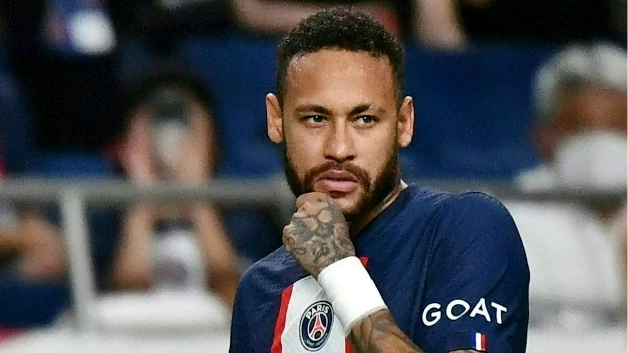 Além de Neymar, veja jogadores de futebol que já foram envolvidos com travestis e transexuais