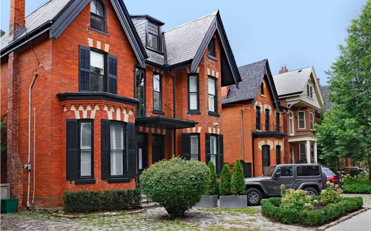 How The Bank of Canada's Rate Hike Impacts Residential Housing