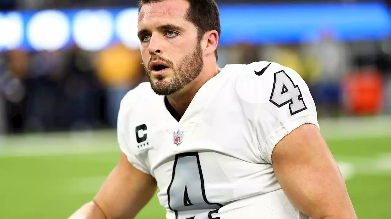 Derek Carr opens up about exit from Raiders: 'I was very upset; I was mad'