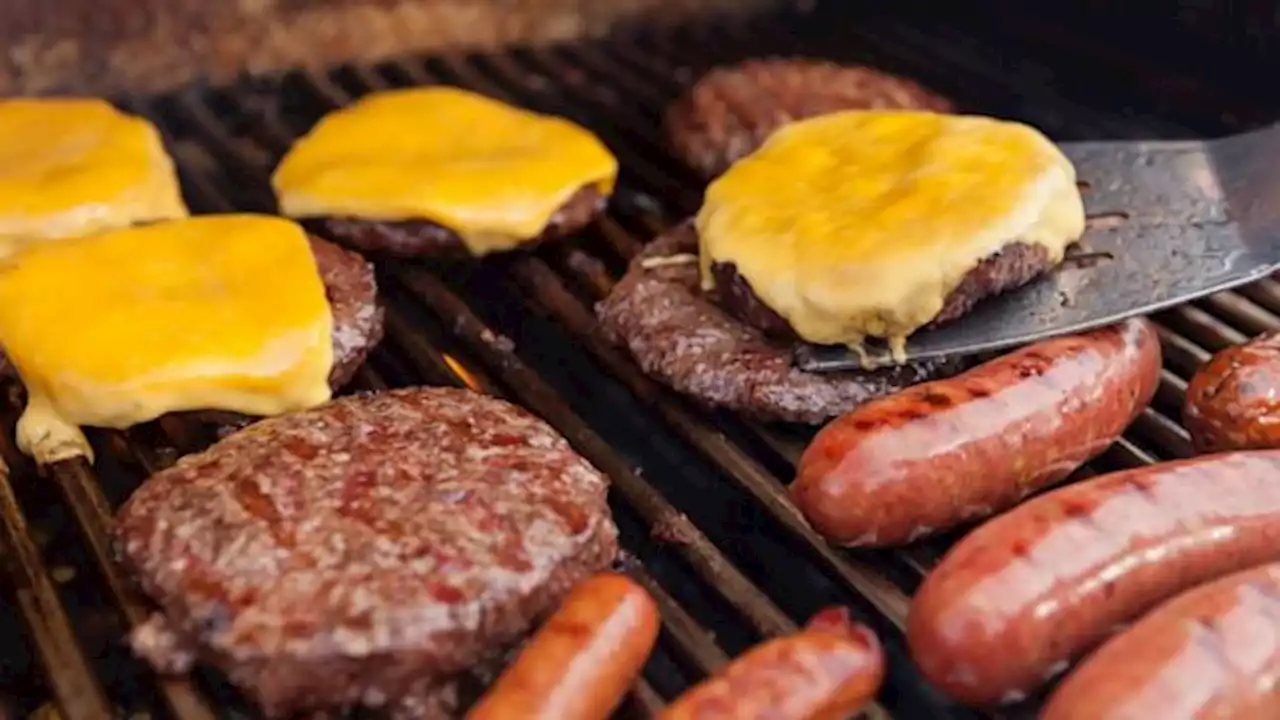 Summer cookout food costs only slightly down, new survey finds