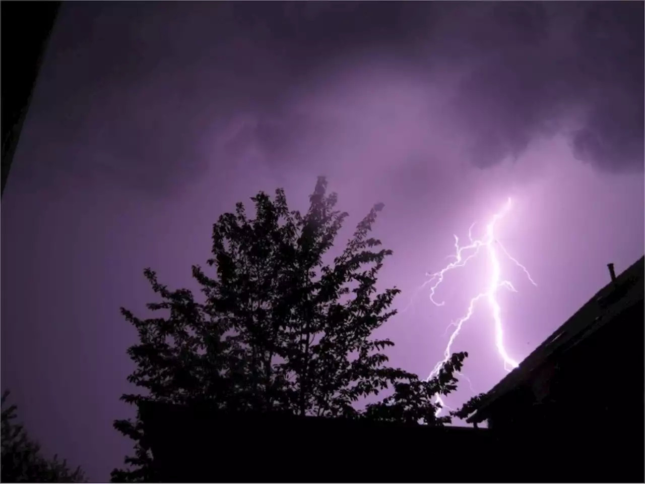 Météo : les orages de retour par l’Ouest de la France, les régions concernées