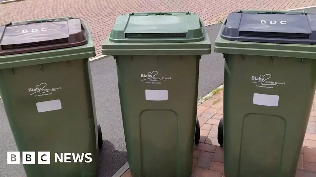 Blaby district: Bin workers strike begins in row over pay