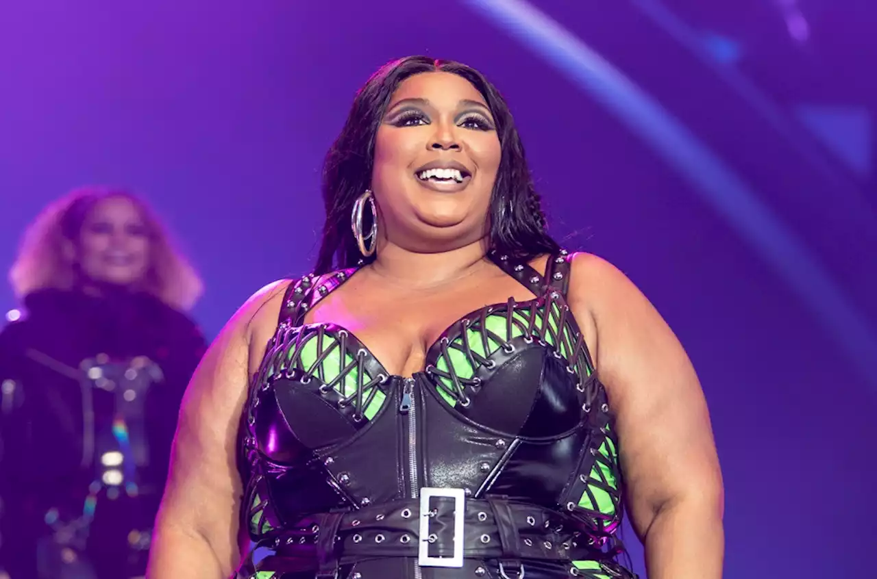 Lizzo Cried When She Saw Her Name Onscreen at Beyoncé Concert