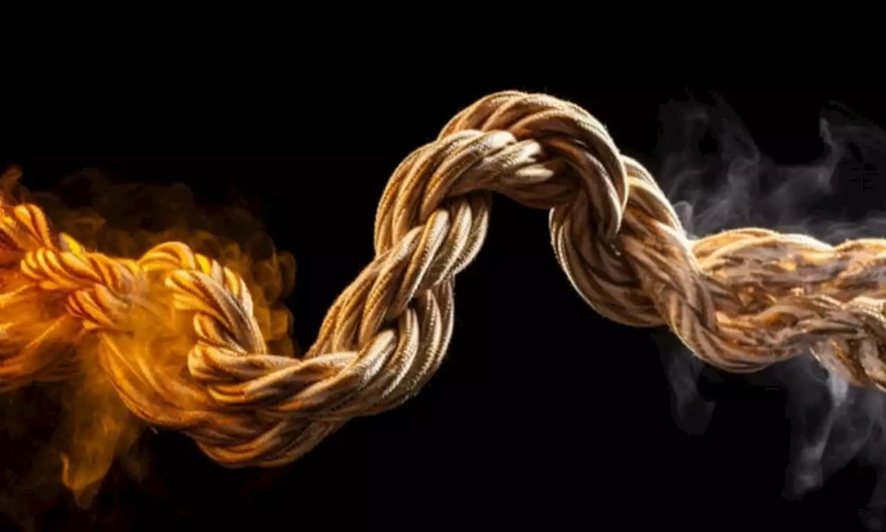 Bitcoin decouples from precious metals: A bullish signal or not?