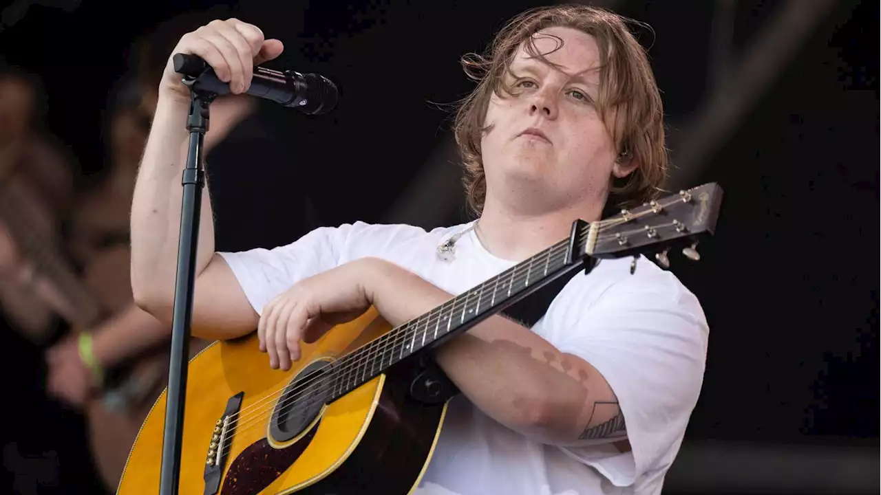 Krankheit nimmt Überhand: Lewis Capaldi sagt alle Auftritte in der Schweiz ab