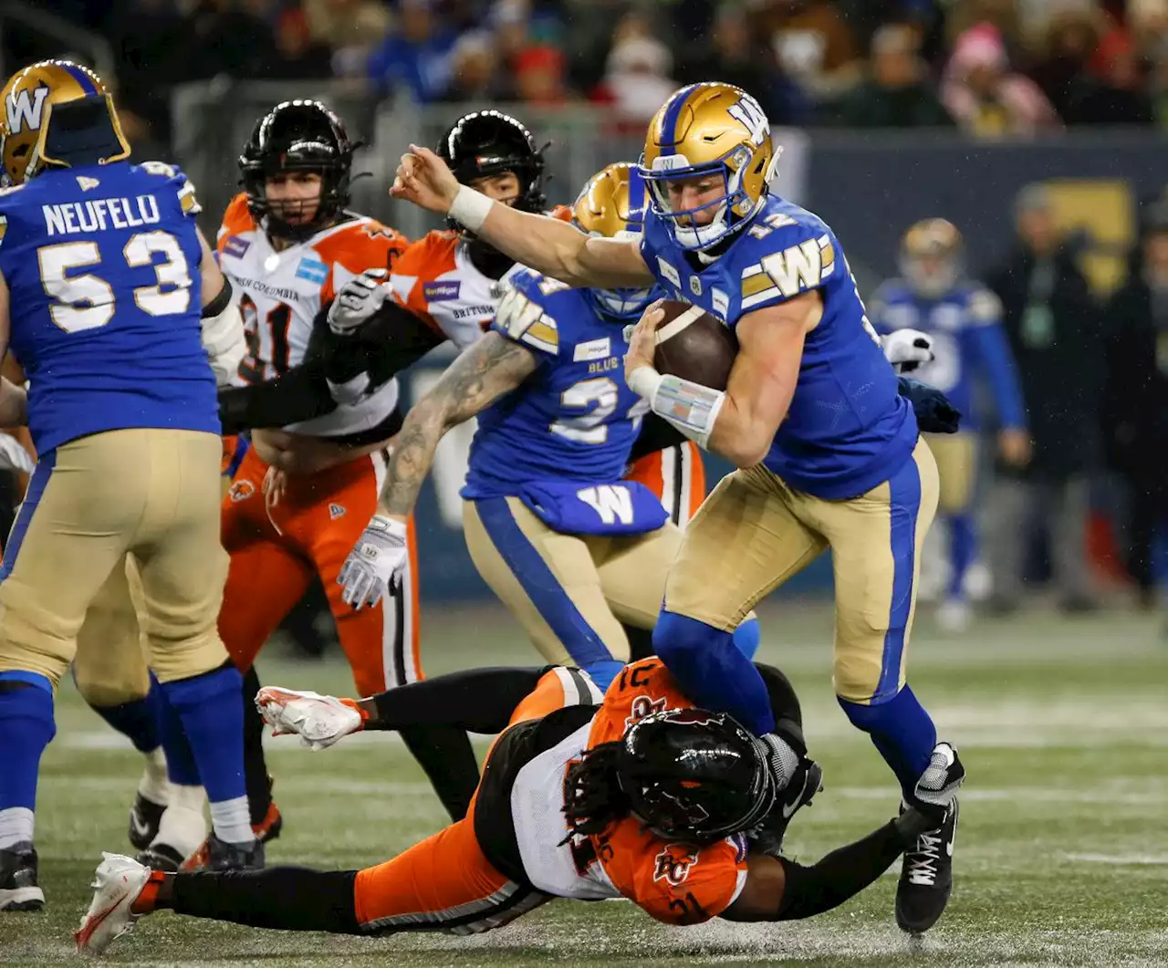 Winnipeg Blue Bombers sign veteran quarterback Dakota Prukop