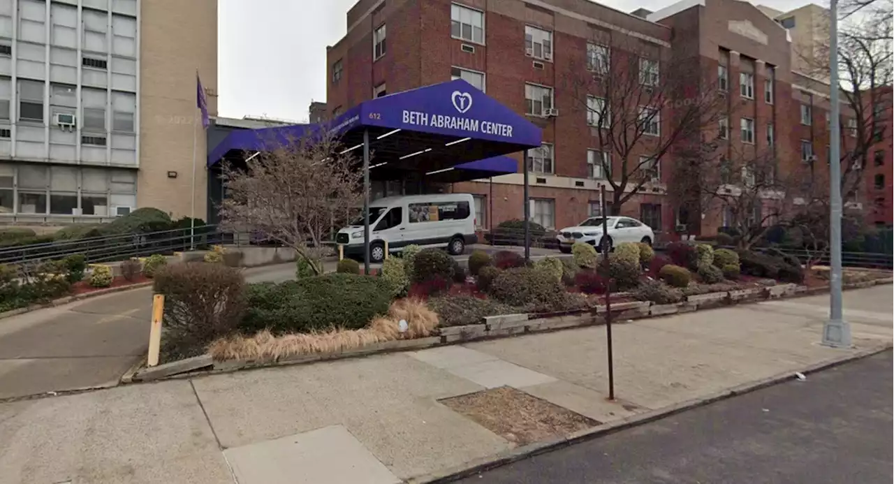 NY nursing home chain sued for allegedly neglecting patients, pilfering $83M in government funds