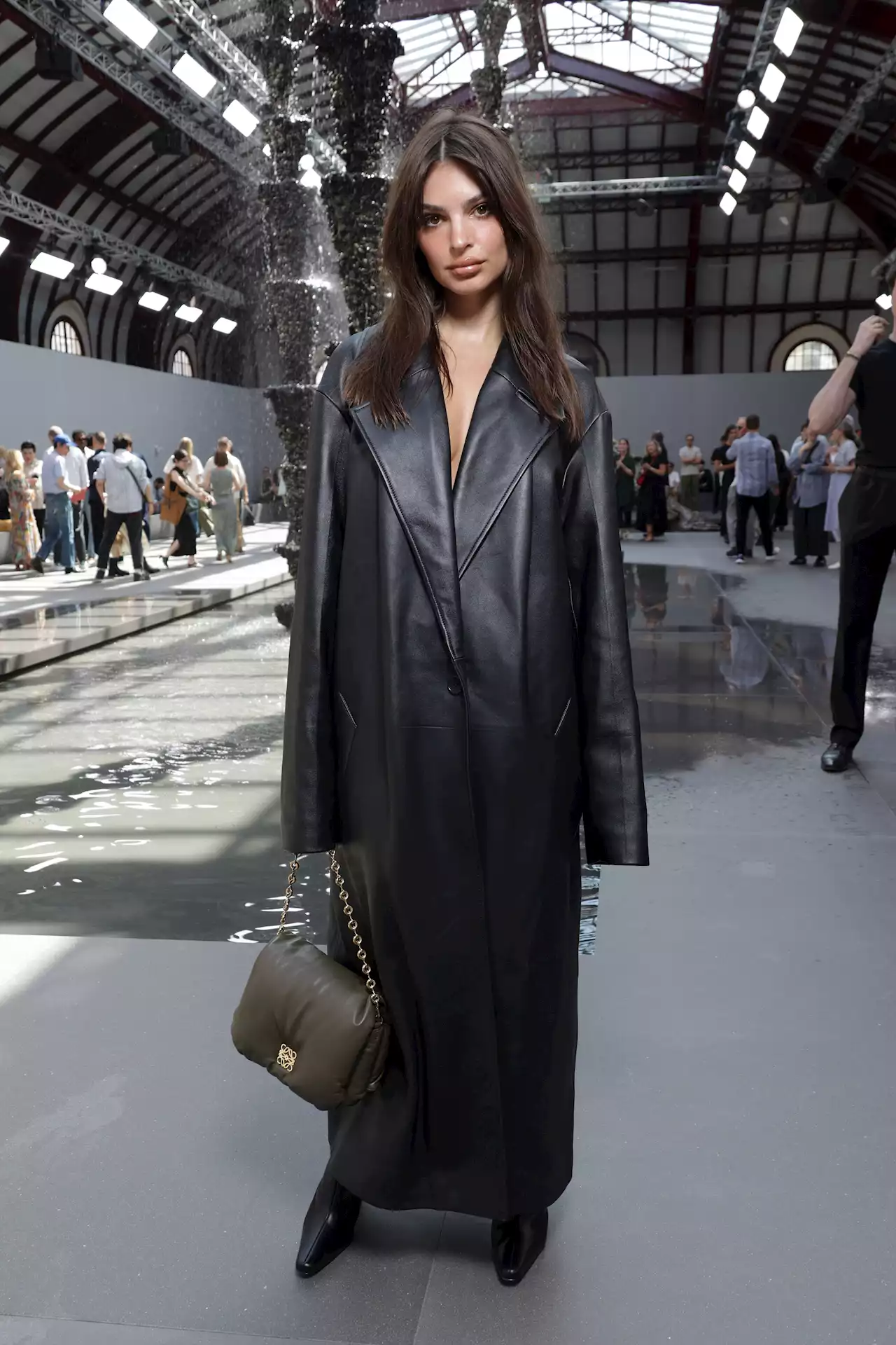 Emily Ratajkowski Goes 'Naked' Underneath A Trench Coat At Paris Fashion Show