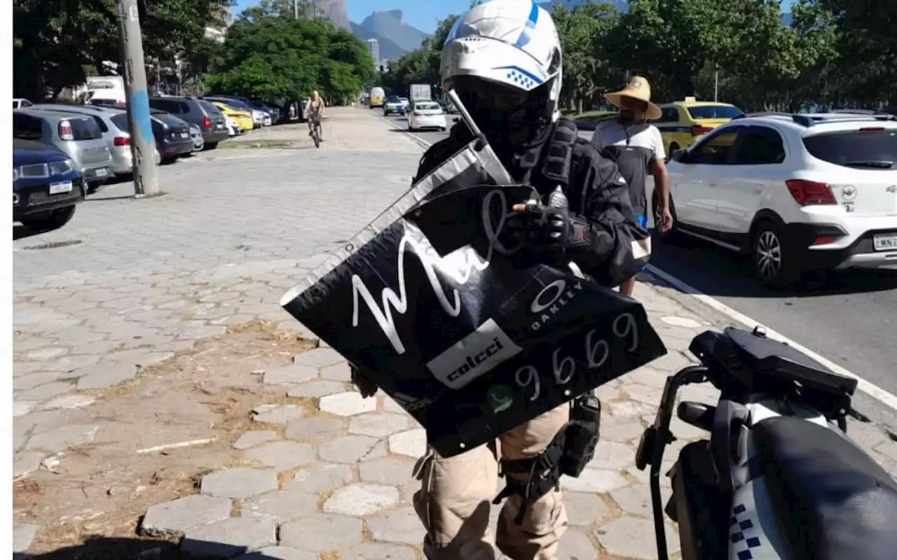 Guarda Municipal realiza ação contra venda ilegal de quentinhas na Zona Sul | Rio de Janeiro | O Dia