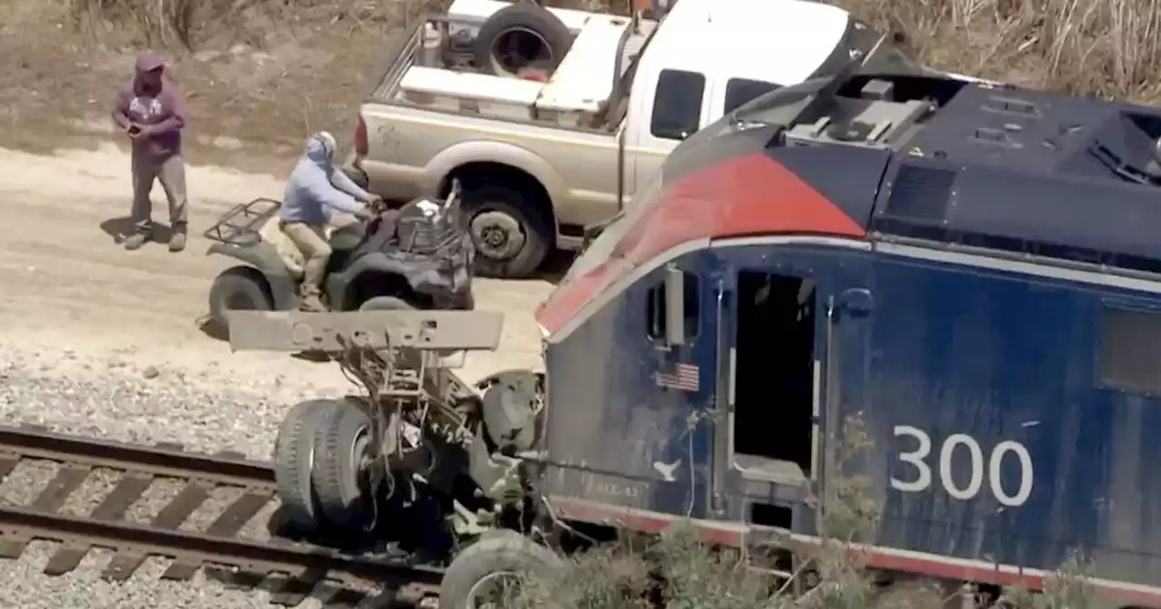 Amtrak train derails after ramming truck in Moorpark, causing 'severe damage'