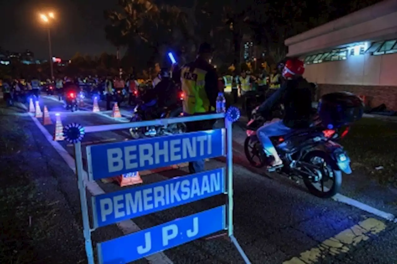 Selangor Road Transport Dept: 264 summonses issued to motorcyclists under Ops HRAA as of 10pm last night